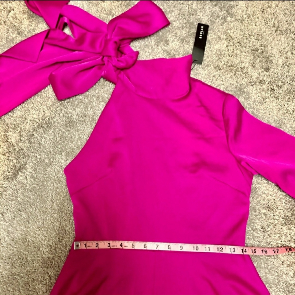 🎀 Stunning High/Low Bow Tie 🎀 Dress - Picture 5 of 15